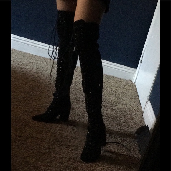 SOLD - Picture 3 of 6